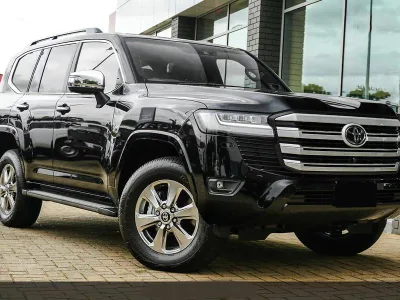 2025 Toyota Landcruiser Sahara (No.480797)