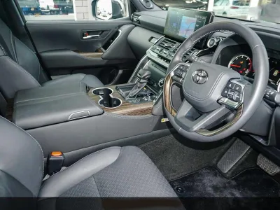 2025 Toyota Landcruiser Sahara (No.480797)