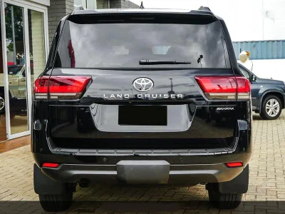 2025 Toyota Landcruiser Sahara (No.480797)