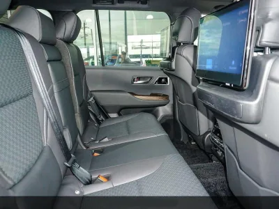 2025 Toyota Landcruiser Sahara (No.480797)