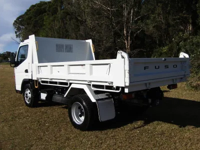 2025 Fuso Canter 815 Tipper (No.111961)