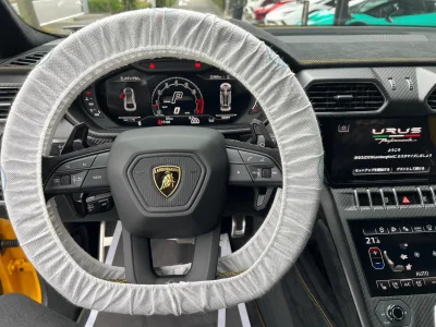 2025 Lamborghini Urus Performante: Unmatched Luxury and Performance SUV (No.960969)