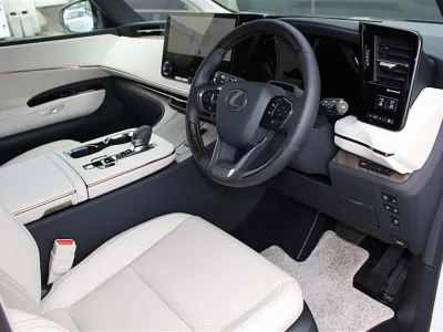 2025 Lexus LM 500h EXECUTIVE AWD (No.620975)
