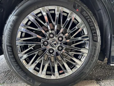 2025 Lexus LM 500h Executive 4WD Modelista MPV (No.960946)