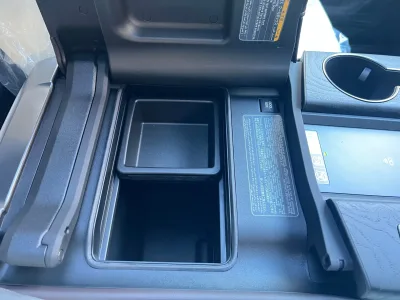 2025 Lexus LX 600 4WD Modellista / M Levinson / Rear Entrance – The Ultimate Luxury SUV(No.960039)