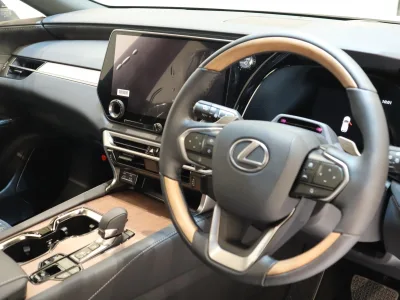 2025 Lexus RX 450h Plus Version L 4WD - The Ultimate Hybrid SUV Experience! (No.961024)