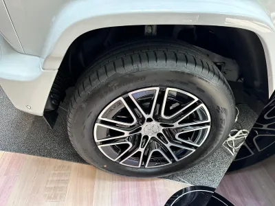 2025 Mercedes-Benz G450d - The Pinnacle of Diesel Power and Efficiency (No.J01001)