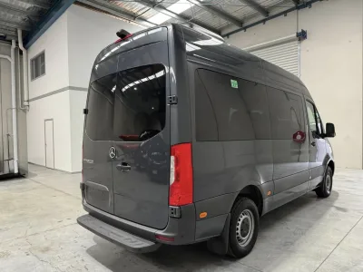 2025 Mercedes-Benz Sprinter 415 Transfer