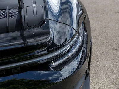 2025 Porsche 911 GT3 RS Coupe (No.114990)