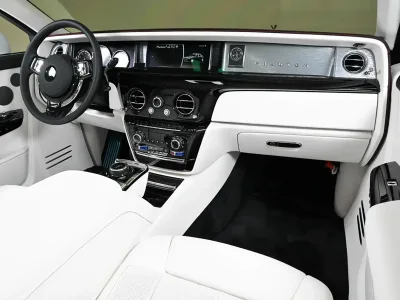 2025 Rolls-Royce Phantom The Pinnacle of Luxury and Sophistication (No.109991)