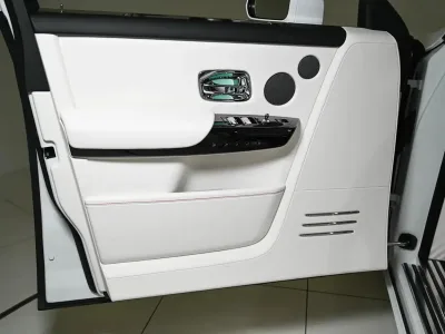 2025 Rolls-Royce Phantom The Pinnacle of Luxury and Sophistication (No.109991)