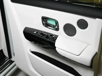 2025 Rolls-Royce Phantom The Pinnacle of Luxury and Sophistication (No.109991)