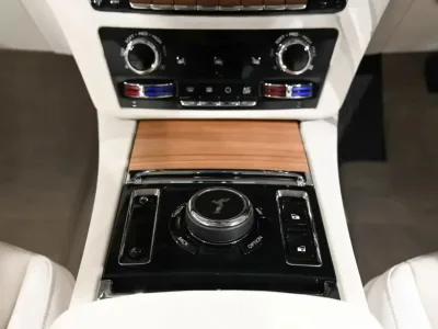 2025 Rolls-Royce Spectre