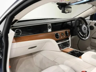 2025 Rolls-Royce Spectre