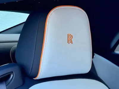 2025 Rolls-Royce Spectre: The Epitome of Luxury and Innovation (No.960966)