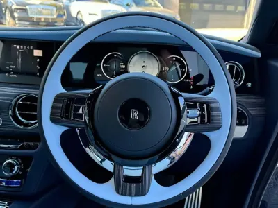 2025 Rolls-Royce Spectre: The Epitome of Luxury and Innovation (No.960966)