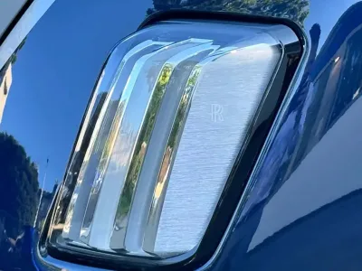 2025 Rolls-Royce Spectre: The Epitome of Luxury and Innovation (No.960966)