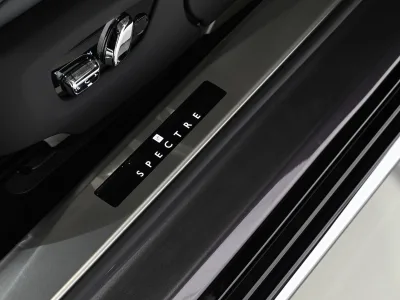 2025 Rolls-Royce Spectre - The Pinnacle of Luxury (No.550992)
