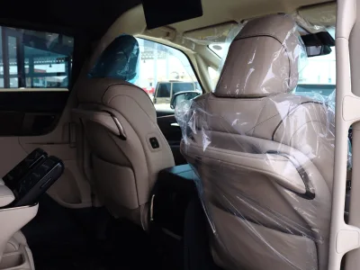 2025 Toyota Alphard Hybrid 2.5 Executive Lounge E-Four 4WD: Unmatched Luxury and Performance (No.960970)