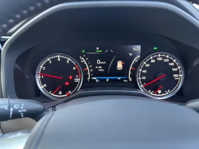2025 Toyota Land Cruiser 300 ZX – Ultimate Luxury & Performance (No.J1038)