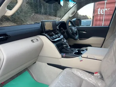 2025 Toyota Land Cruiser 300 ZX – Ultimate Luxury & Performance (No.J1038)