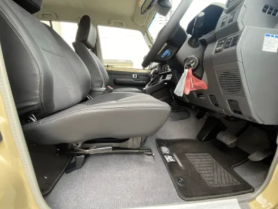 2025 Toyota Land Cruiser 70 2.8 AX Diesel Turbo 4WD (No.960964)