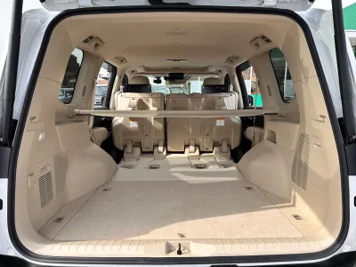 2025 Toyota Land Cruiser LC300 ZX (J01049)