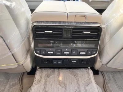 2025 Toyota Land Cruiser ZX 7 Seater Modellista Edition With BRONZE Color (No.1151013)