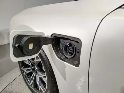2025 BMW i7 eDrive
