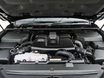 2025 LEXUS LX600 4WD –7 Seater LUXURY PACKAGE