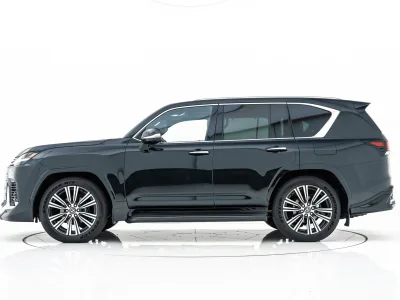 2025 LEXUS LX600 4WD –7 Seater LUXURY PACKAGE
