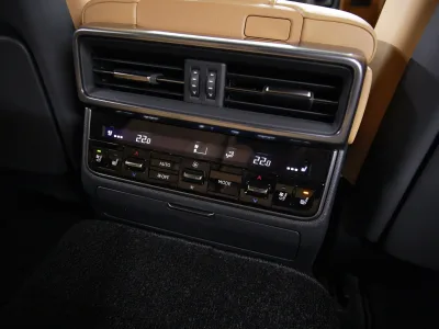 2025 LEXUS LX700h 4WD | SONIC QUARTZ 7 Seater Hybrid