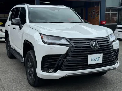 2025 LEXUS LX700h OVERTRAIL PLUS 7 Seater Hybrid