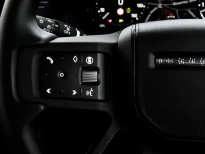 2025 Land Rover Defender 110 V8 X URBAN WIDETRACK
