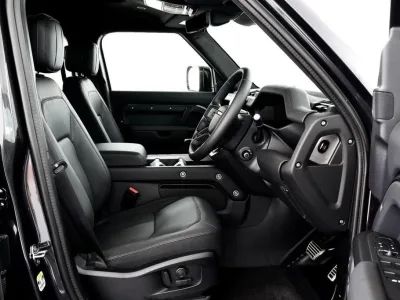 2025 Land Rover Defender 110 V8 X URBAN WIDETRACK