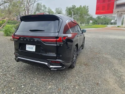2025 Lexus LX 600