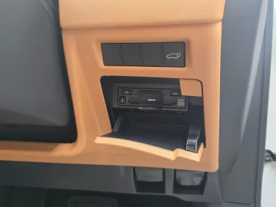 2025 Lexus LX 600 4WD Moderista 7 Seats