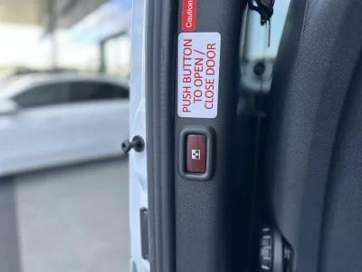 2025 Mercedes-Benz Sprinter 519 ELWB Minibus 17 Seater