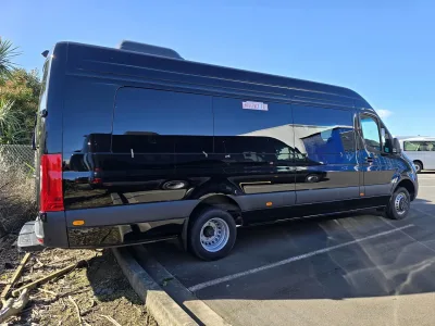 2025 Mercedes-Benz Sprinter 519 Elwb Ss 16 Seater Mini van