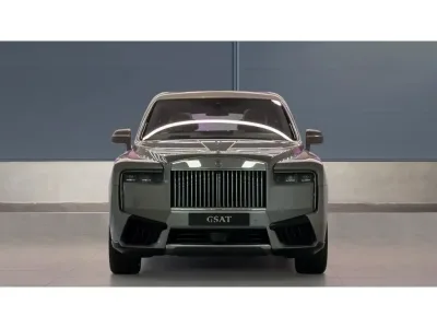 2025 Rolls-Royce Cullinan Right-Hand Drive SUV (No.109054)