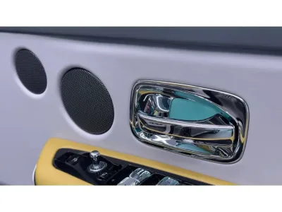 2025 Rolls-Royce Cullinan Right-Hand Drive SUV (No.109054)