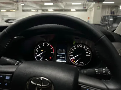 2025 Toyota Hilux Prerunner Double Cab 2.4 High MT