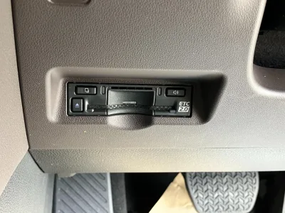2025 Toyota Alphard Plug-in Hybrid Executive Lounge E-Four 4WD