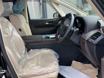 2025 Toyota Alphard Plug-in Hybrid Executive Lounge E-Four 4WD