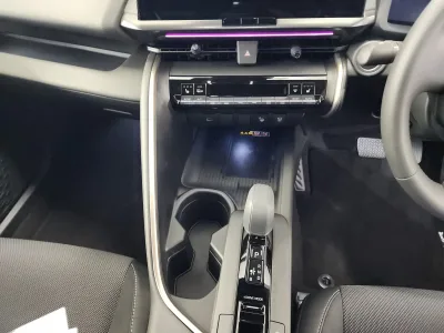 2025 Toyota C-HR GXL Hybrid 1.8L – Urban Smart SUV
