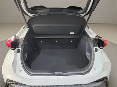 2025 Toyota C-HR GXL Hybrid 1.8L – Urban Smart SUV