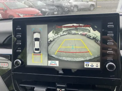 2025 Toyota Camry ZR 2.5P HEV – Hybrid Luxury Sedan