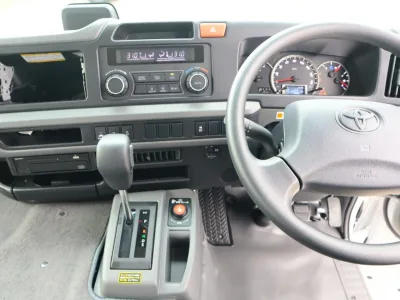 2025 Toyota Coaster 2KG-GDB70 – 24 Seater Brand New Condition!