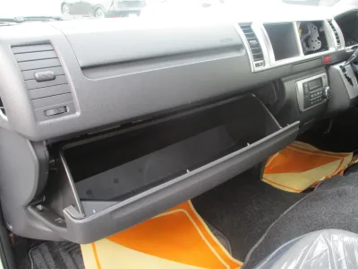 2025 Toyota Hiace 2.7 Grand Cabin 10 Seates