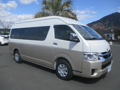 2025 Toyota Hiace 2.7 Grand Cabin 10 Seates
